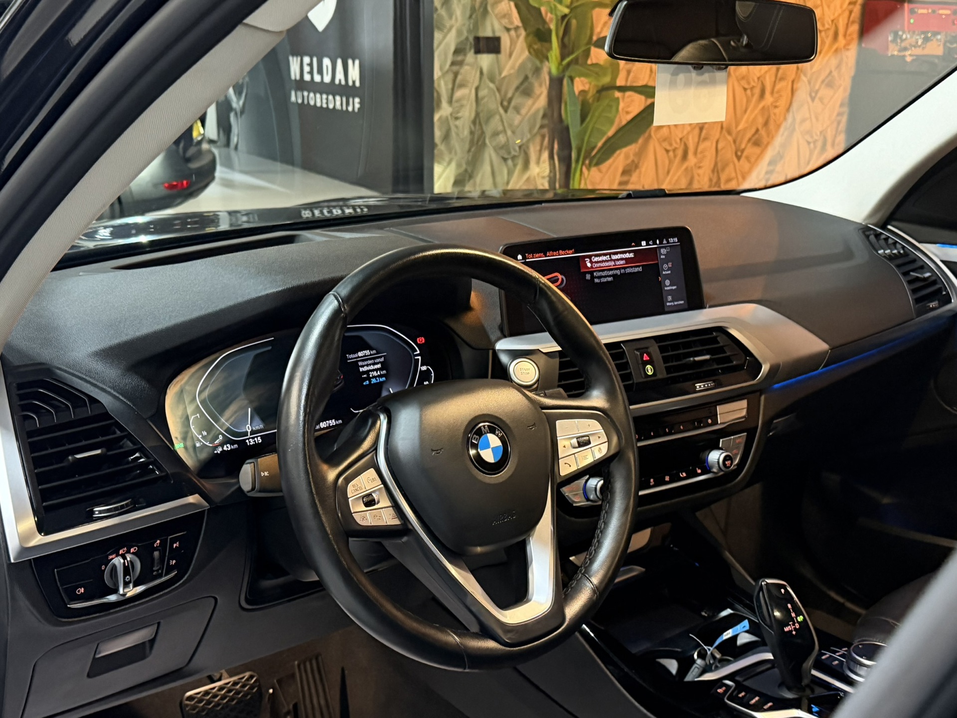Foto van BMW X3 Xdrive30e