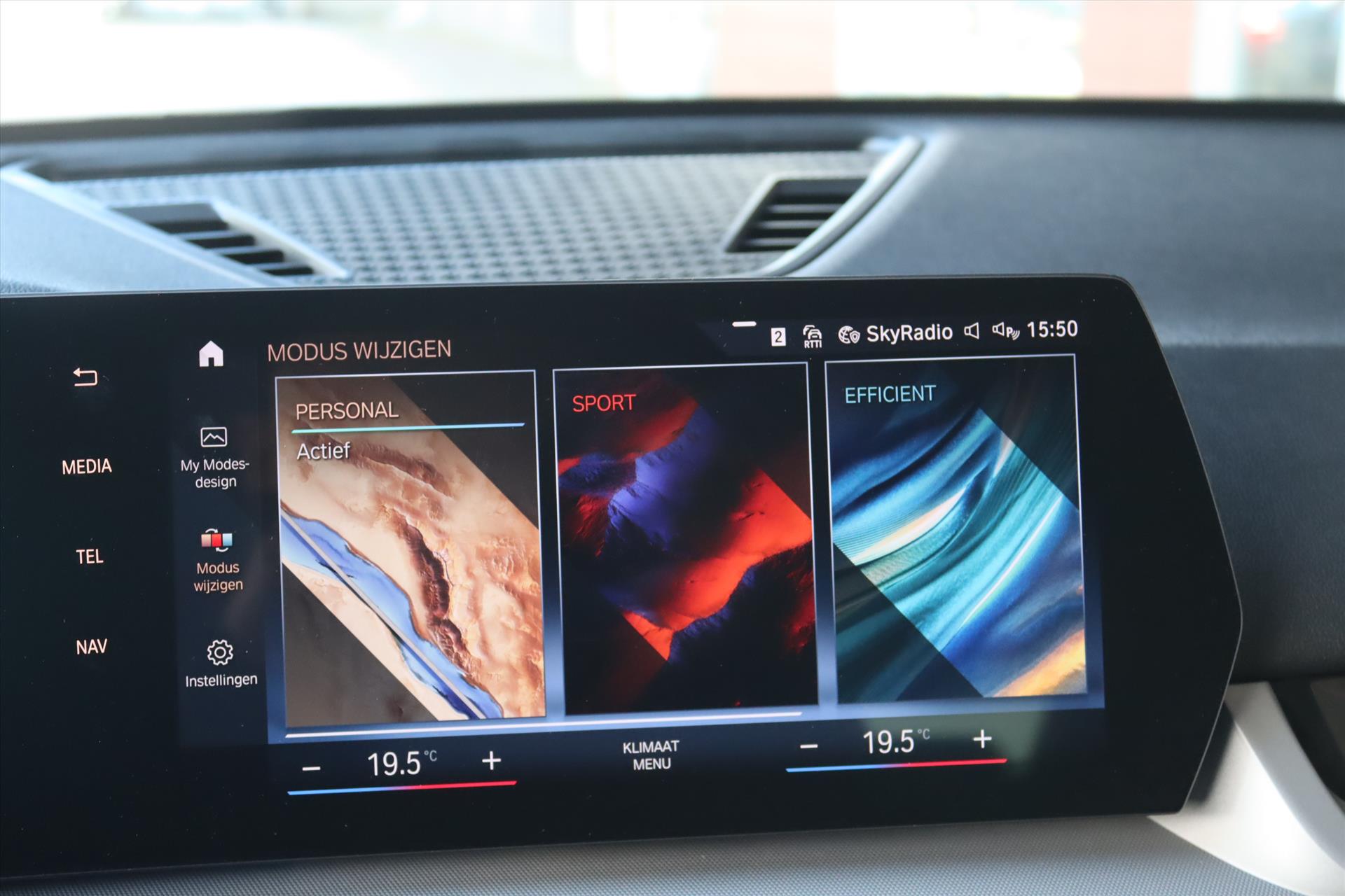 Foto van BMW X1 Sdrive18i