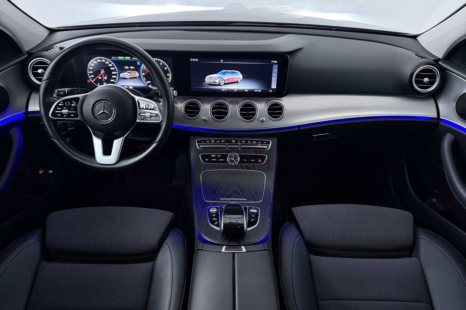 Foto van Mercedes-Benz E 300 De