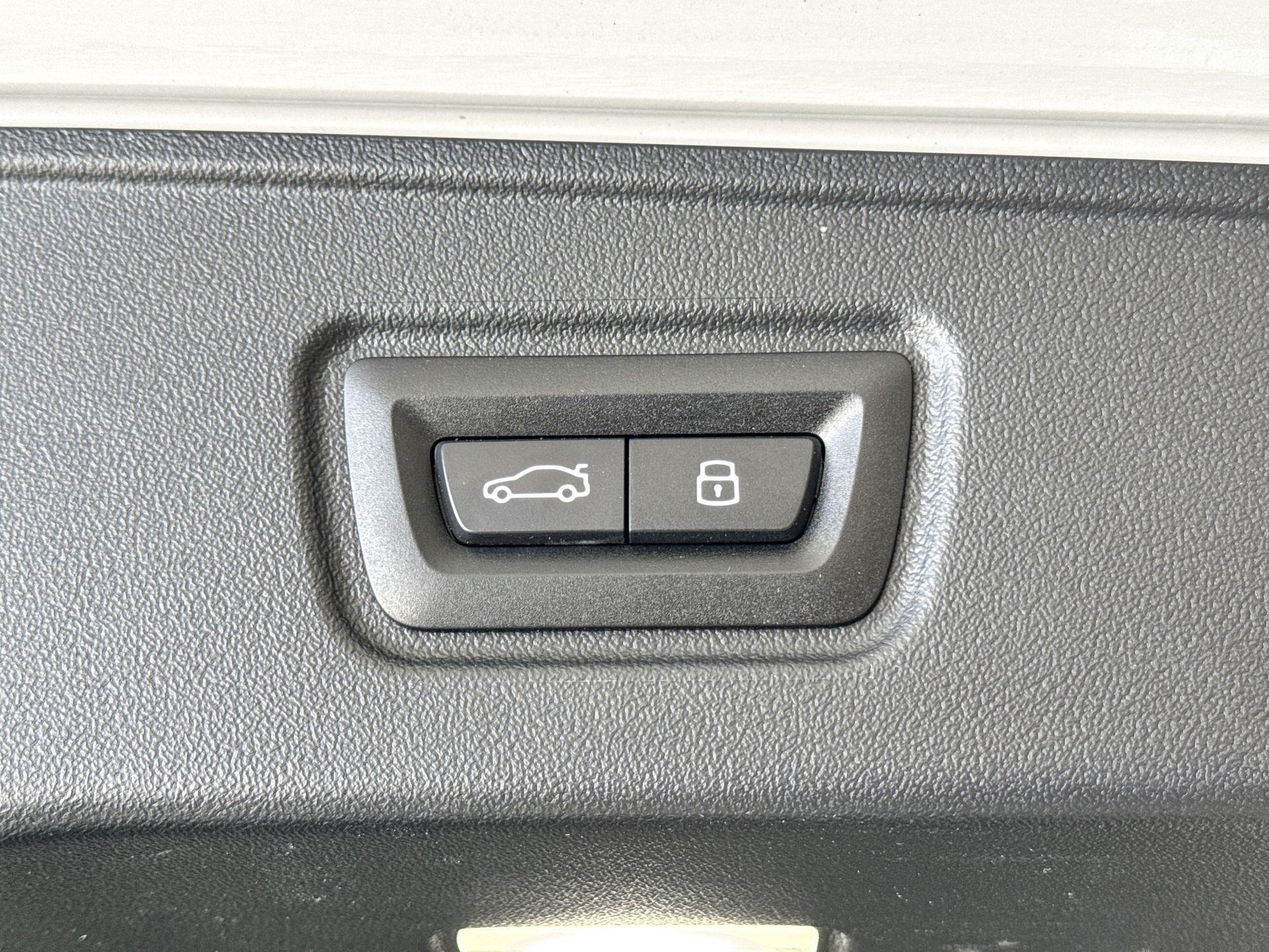 Foto van BMW I5