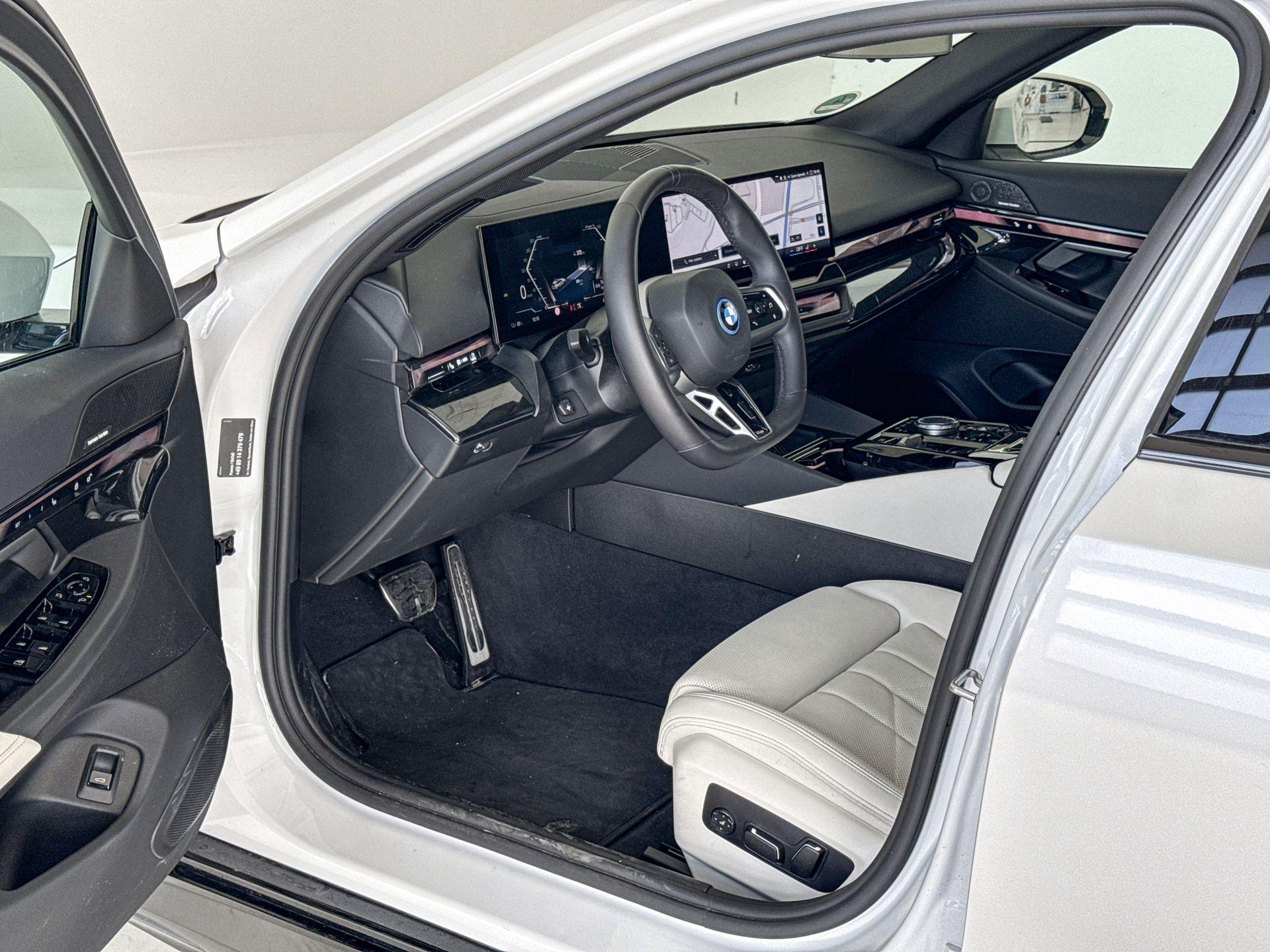 Foto van BMW I5