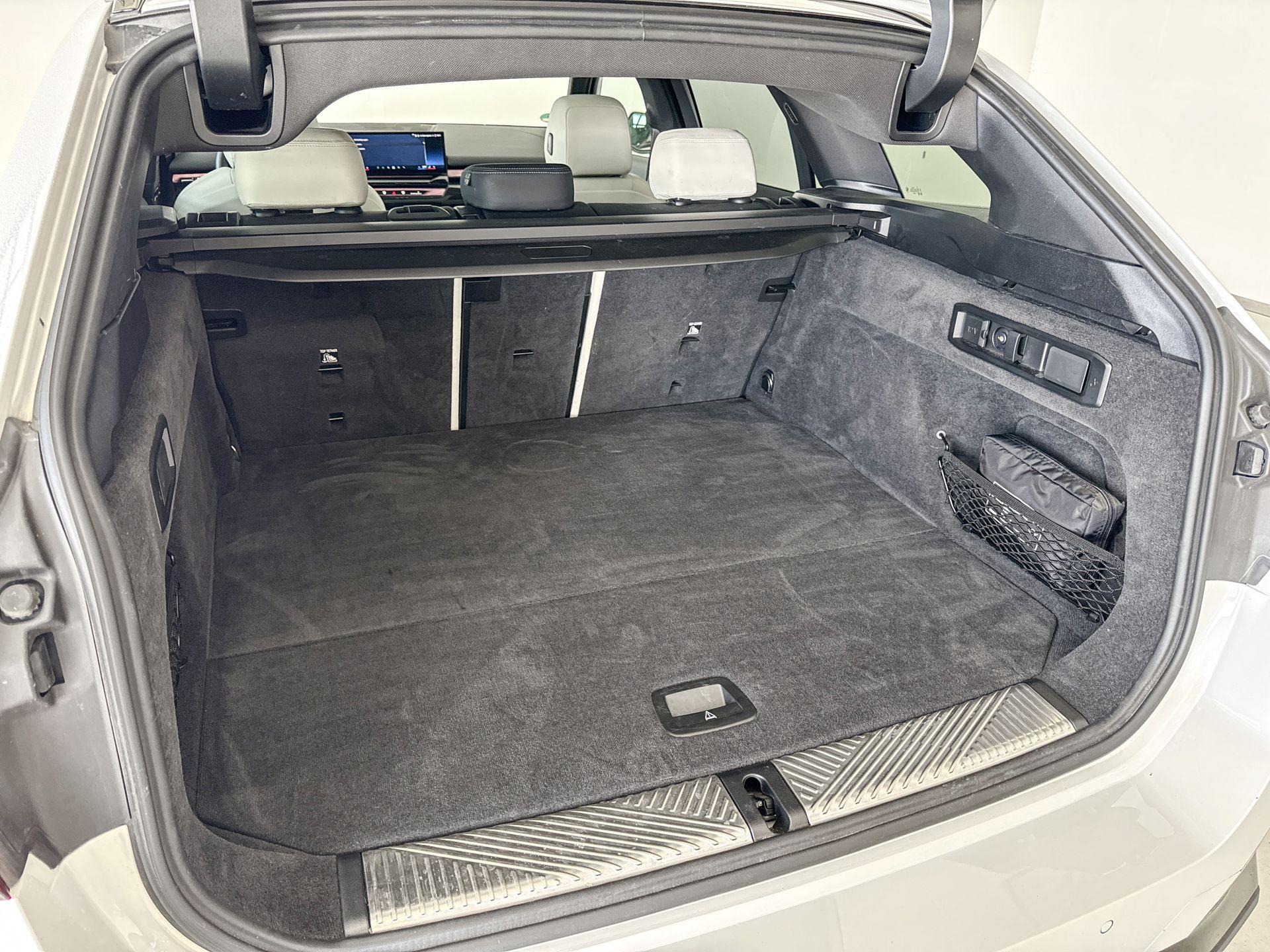 Foto van BMW I5