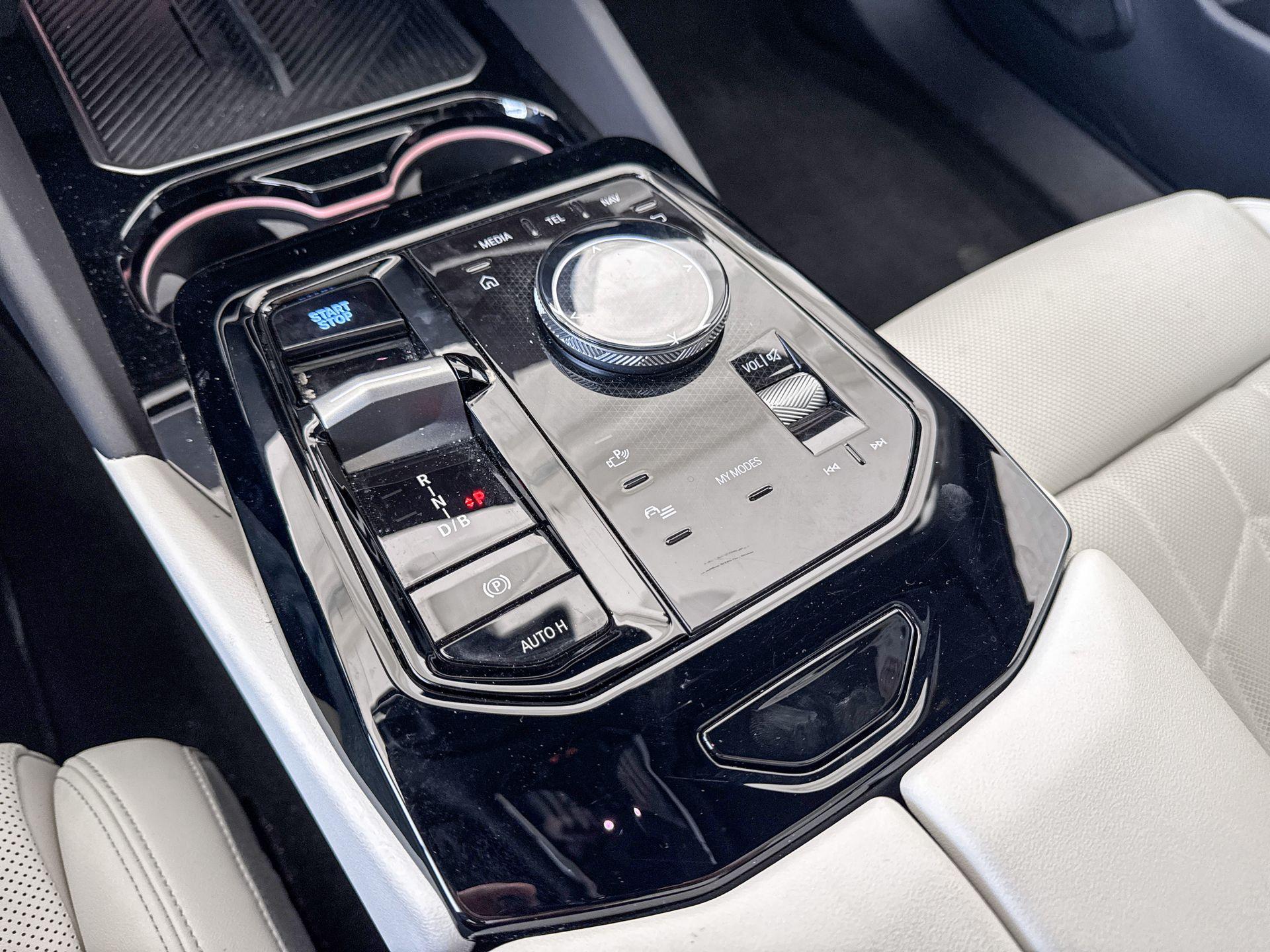 Foto van BMW I5