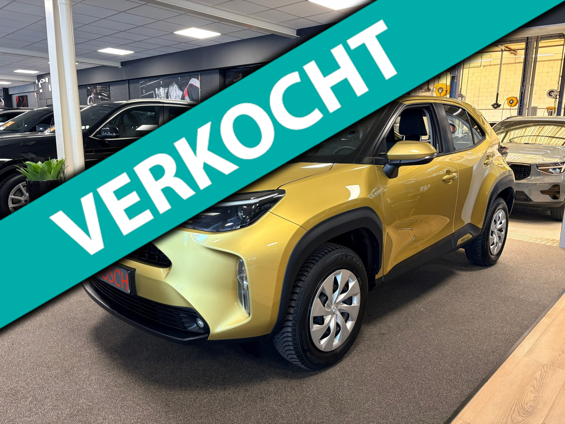 Toyota Toyota Yaris Cross 1.5 Hybrid Active/camera/apple carplay/clima/cruise control 2023 - voorkant