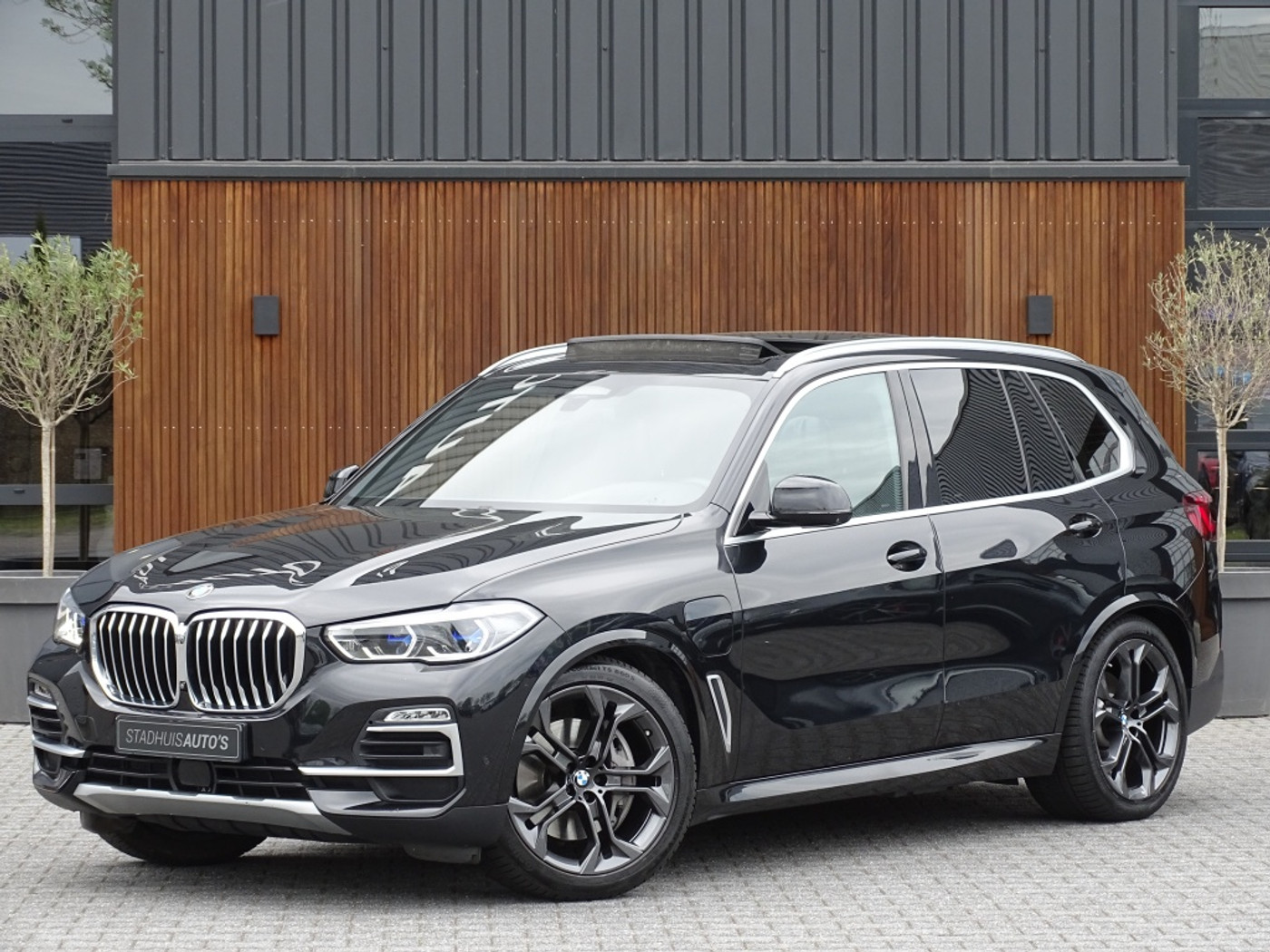 Foto van BMW X5 Xdrive45e