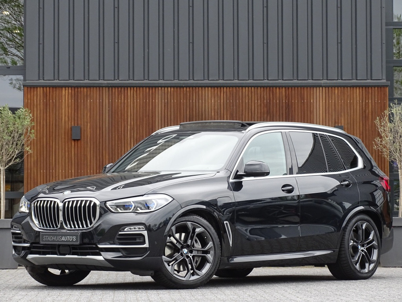 Foto van BMW X5 Xdrive45e