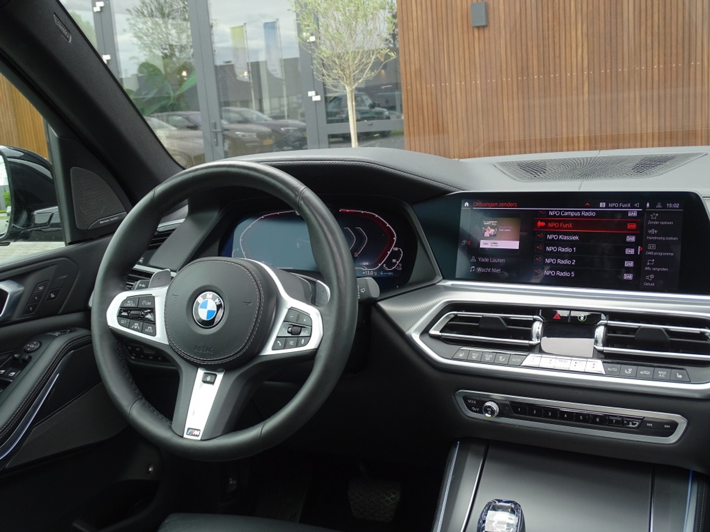 Foto van BMW X5 Xdrive45e