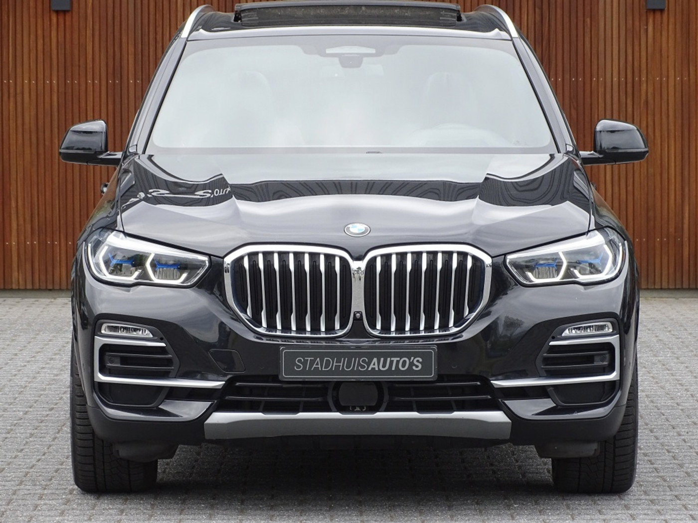 Foto van BMW X5 Xdrive45e