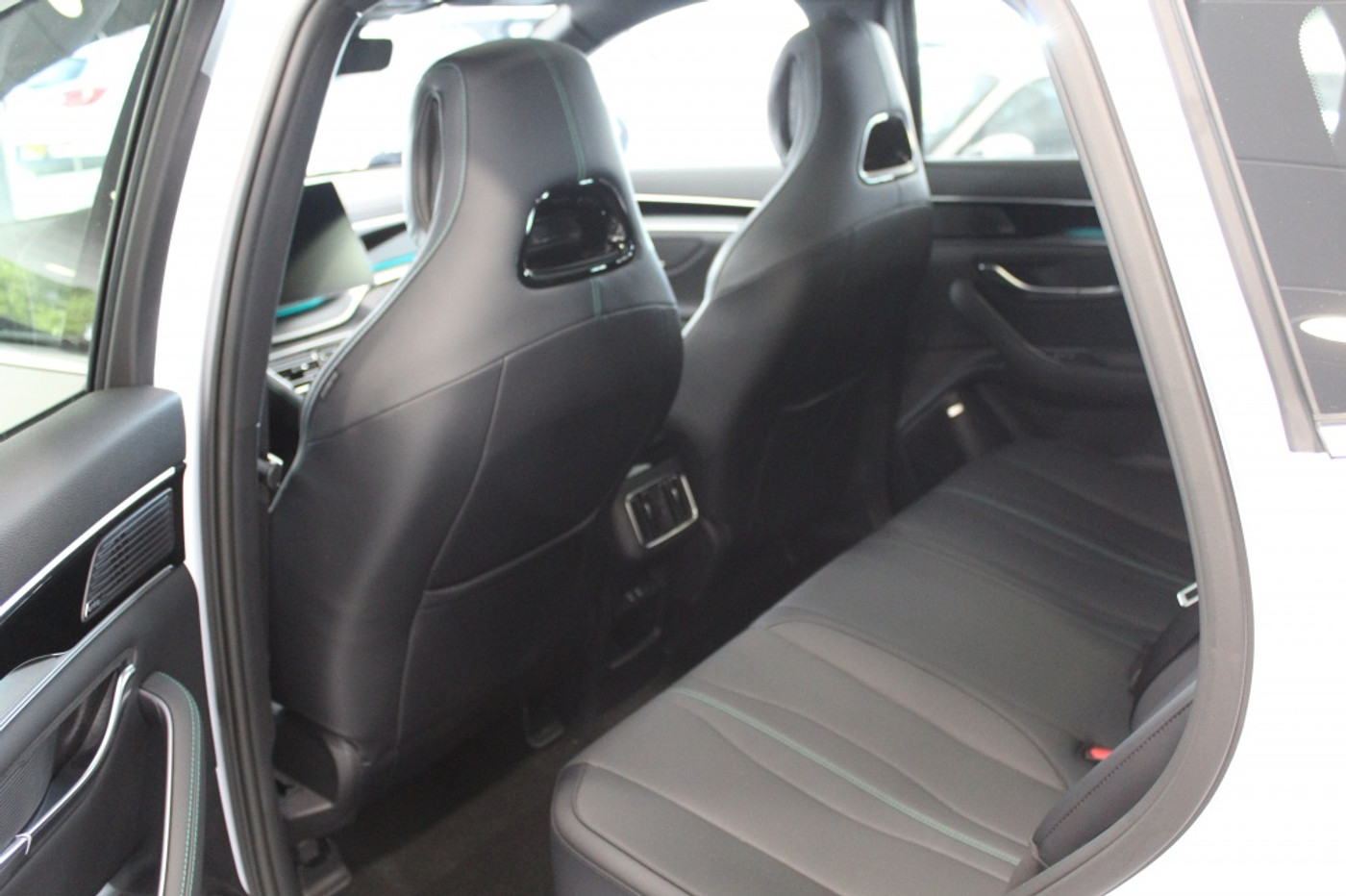 Foto van BYD BYD Seal U Dm-i