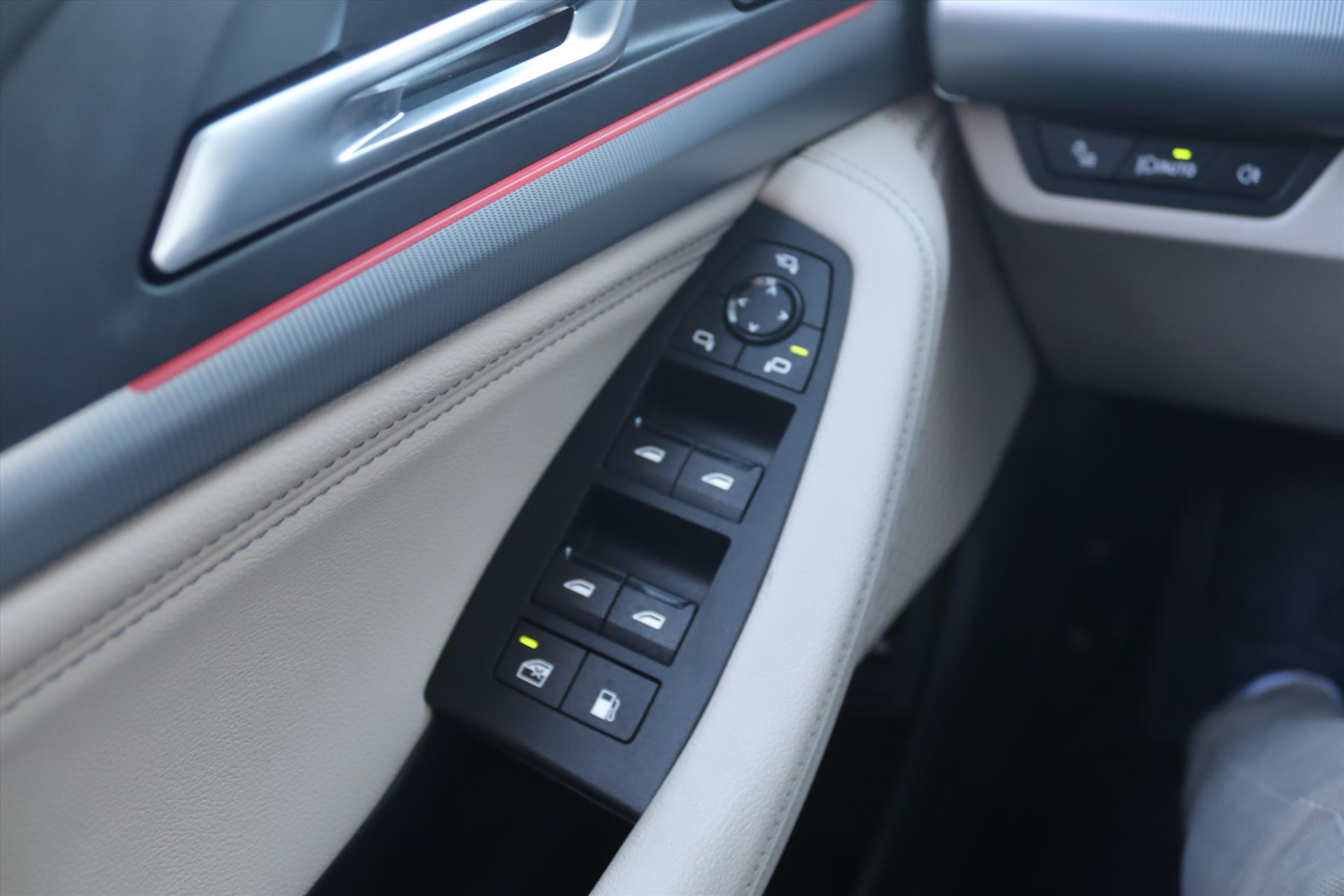 Foto van BMW 225e xDrive Active Tourer