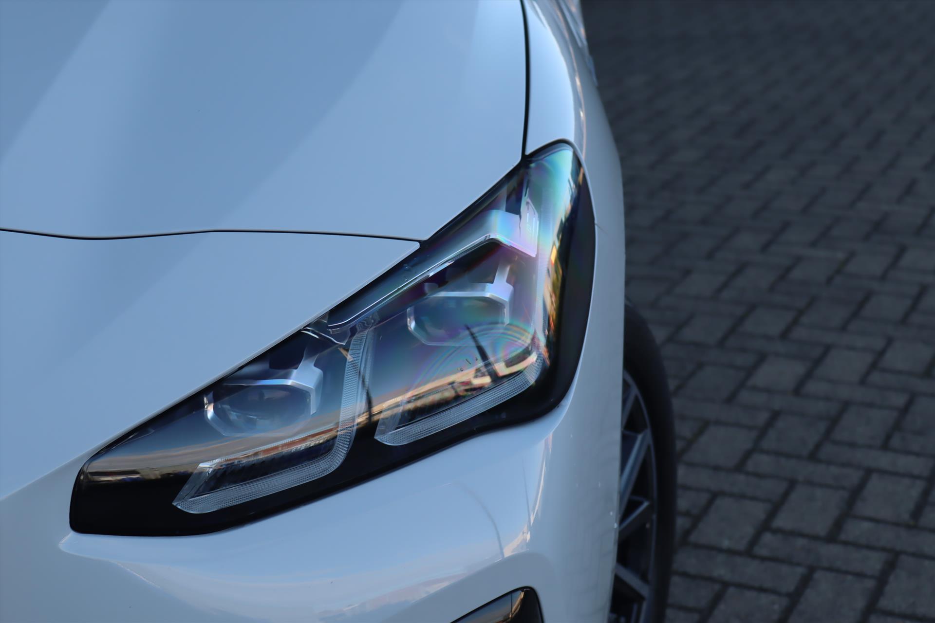 Foto van BMW 225e xDrive Active Tourer