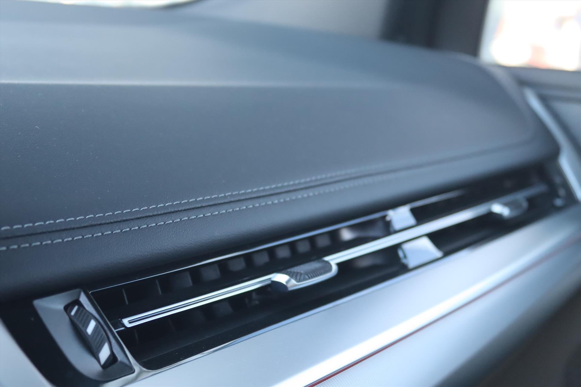 Foto van BMW 225e xDrive Active Tourer