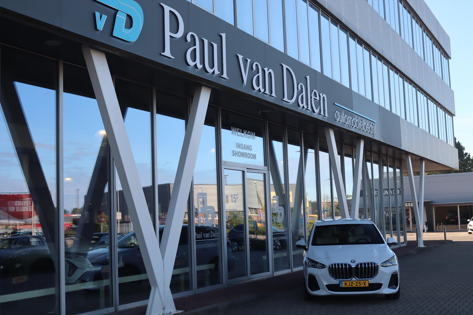 Foto van BMW 225e xDrive Active Tourer