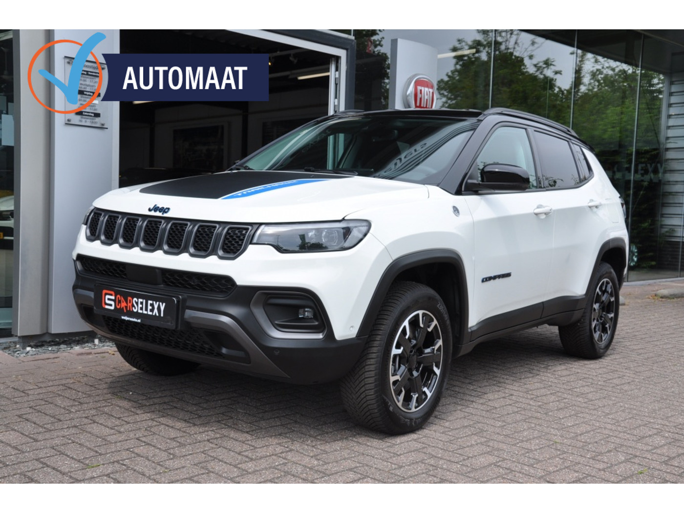 Jeep Compass 4xe 240 Hyb. Trailh. 2024 - voorkant