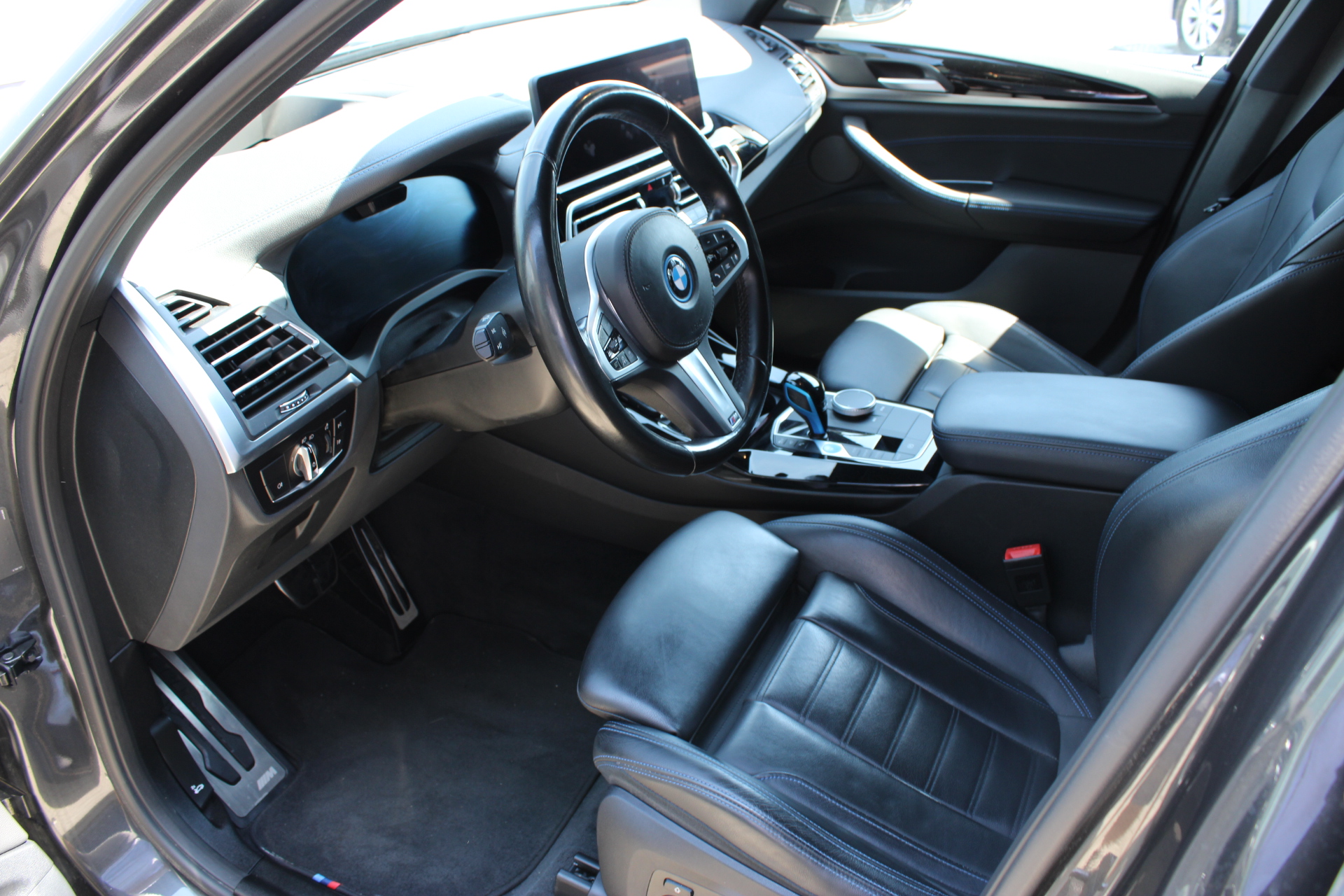 Foto van BMW Ix3