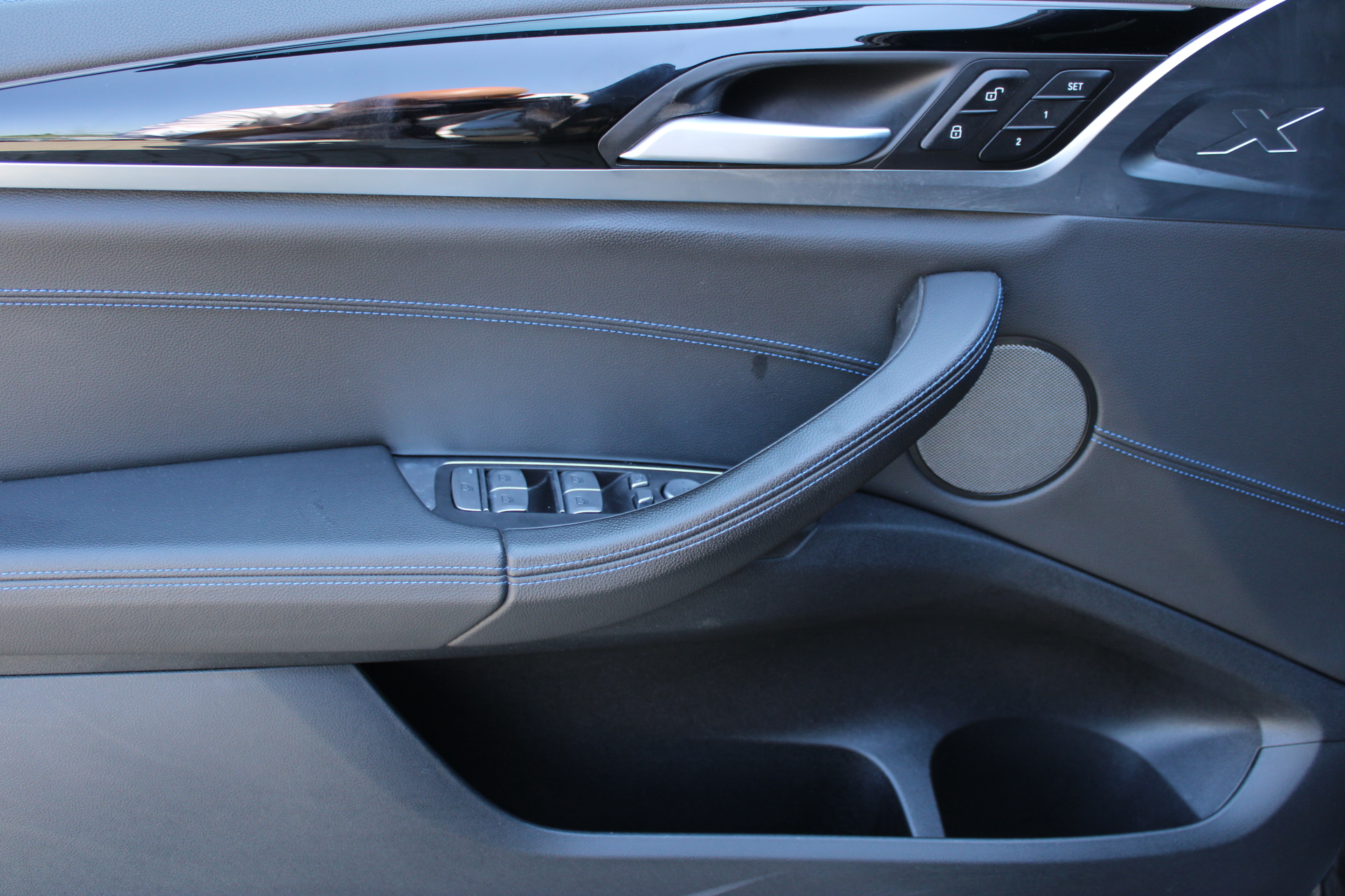 Foto van BMW Ix3