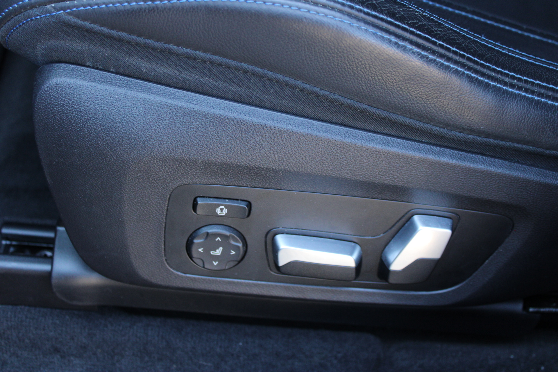 Foto van BMW Ix3