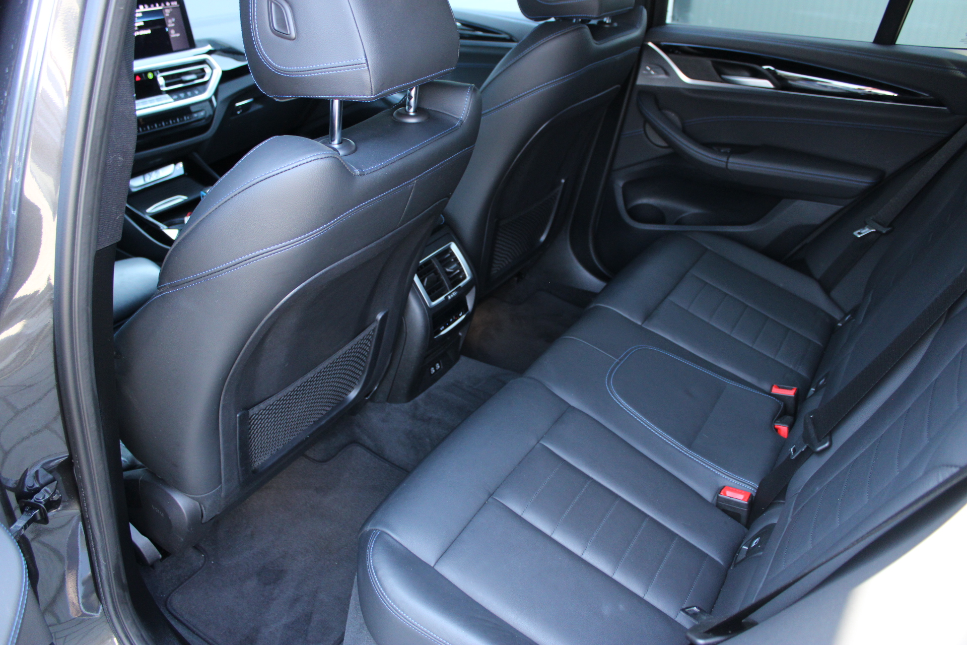 Foto van BMW Ix3
