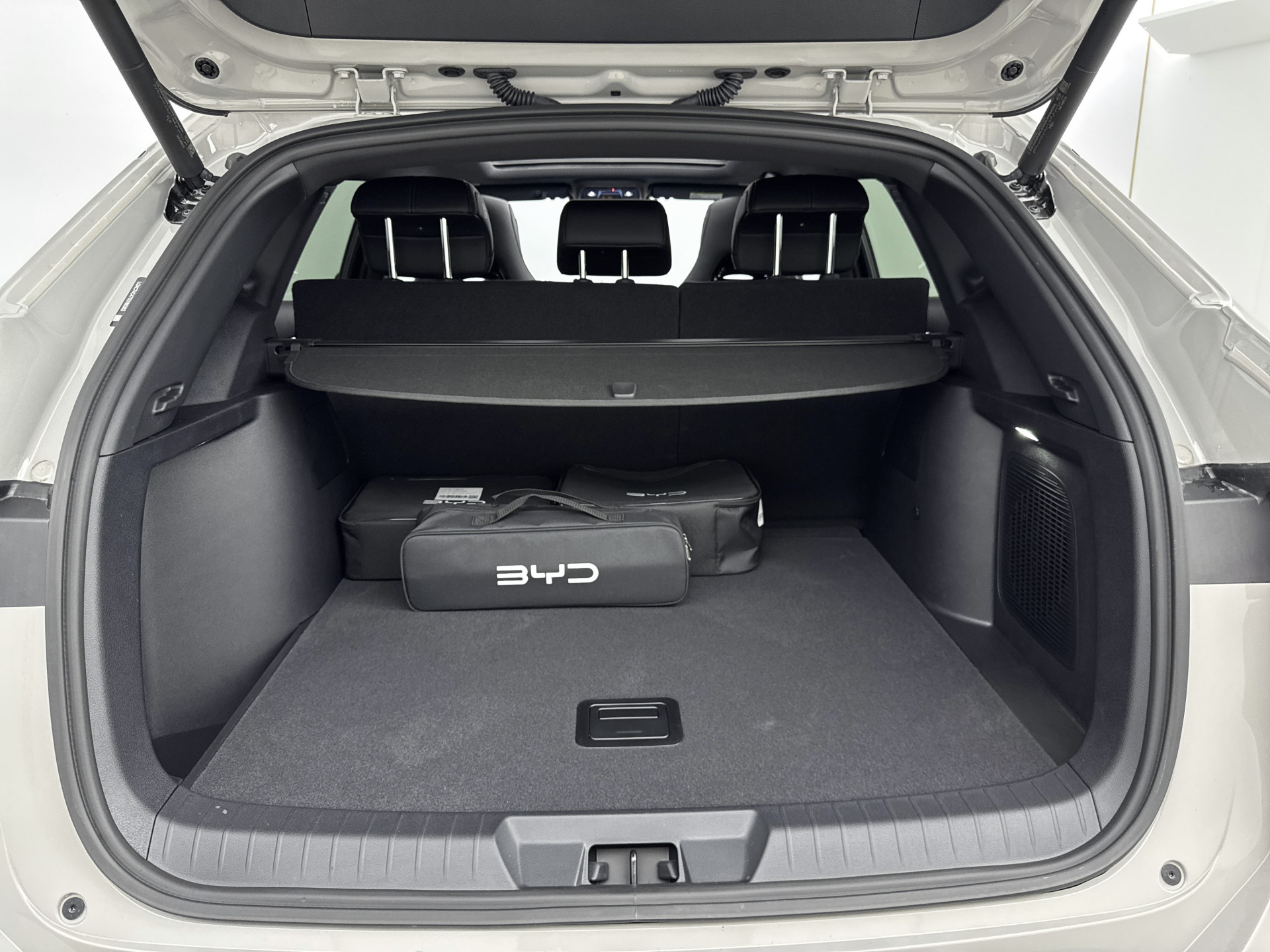 Foto van BYD BYD Seal U Dm-i