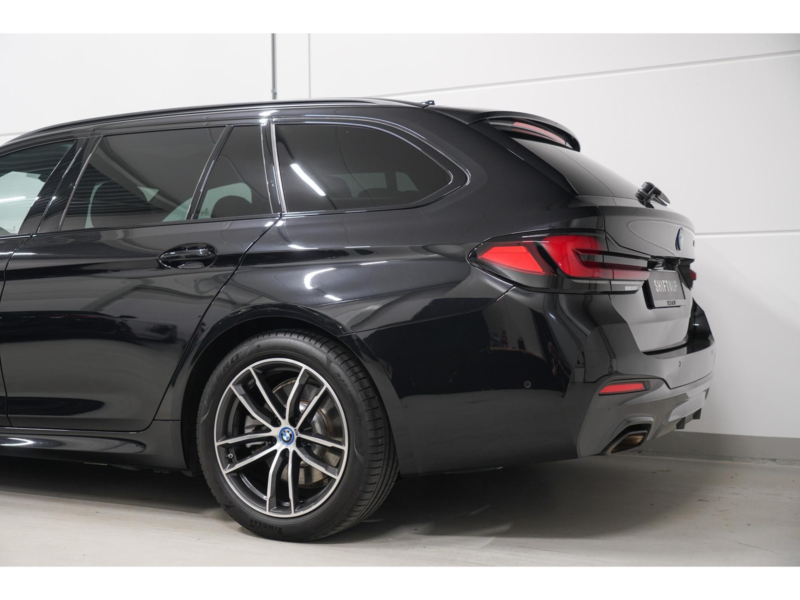 Foto van BMW 530e