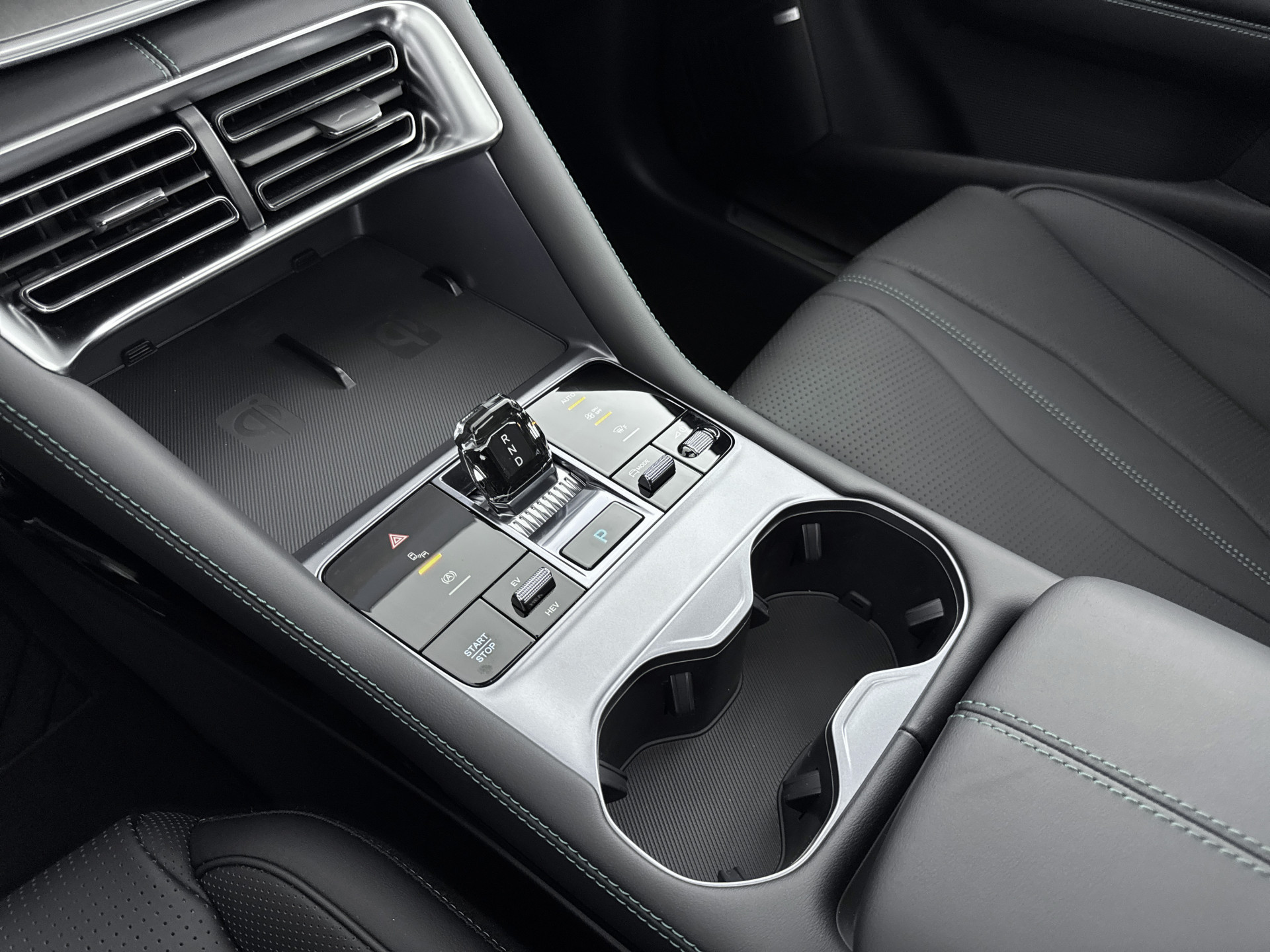 Foto van BYD BYD Seal U Dm-i