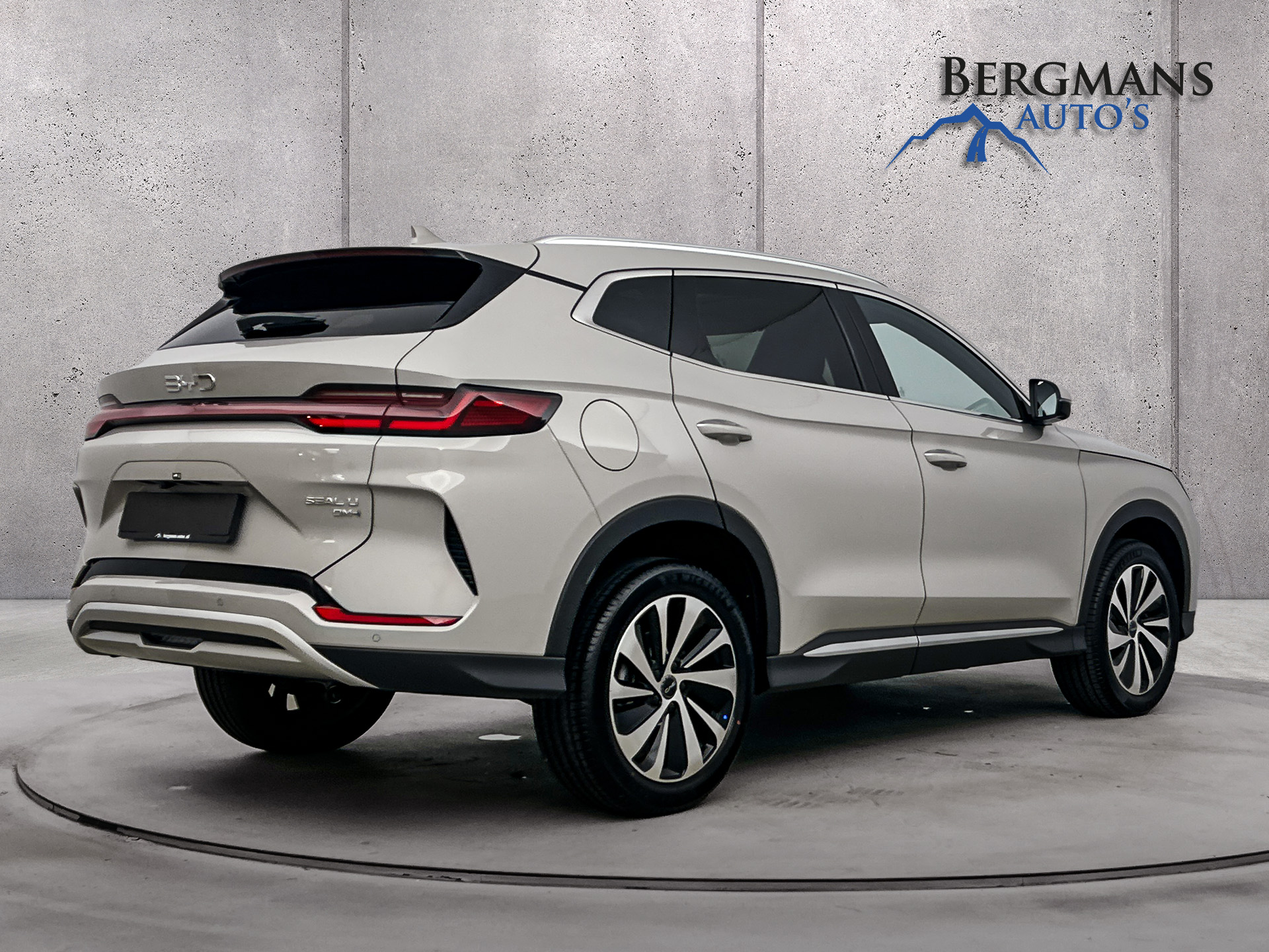 Foto van BYD BYD Seal U Dm-i