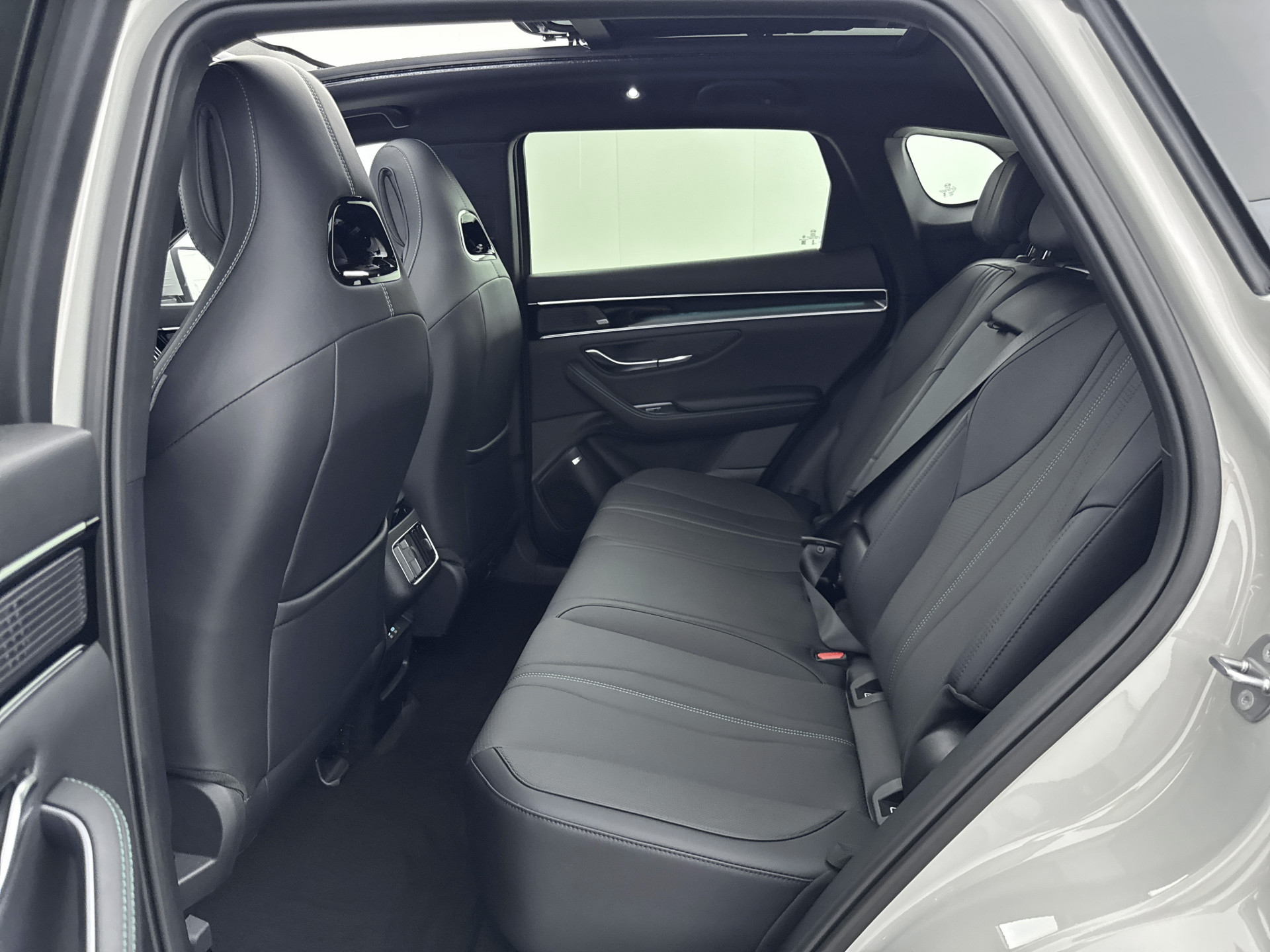 Foto van BYD BYD Seal U Dm-i