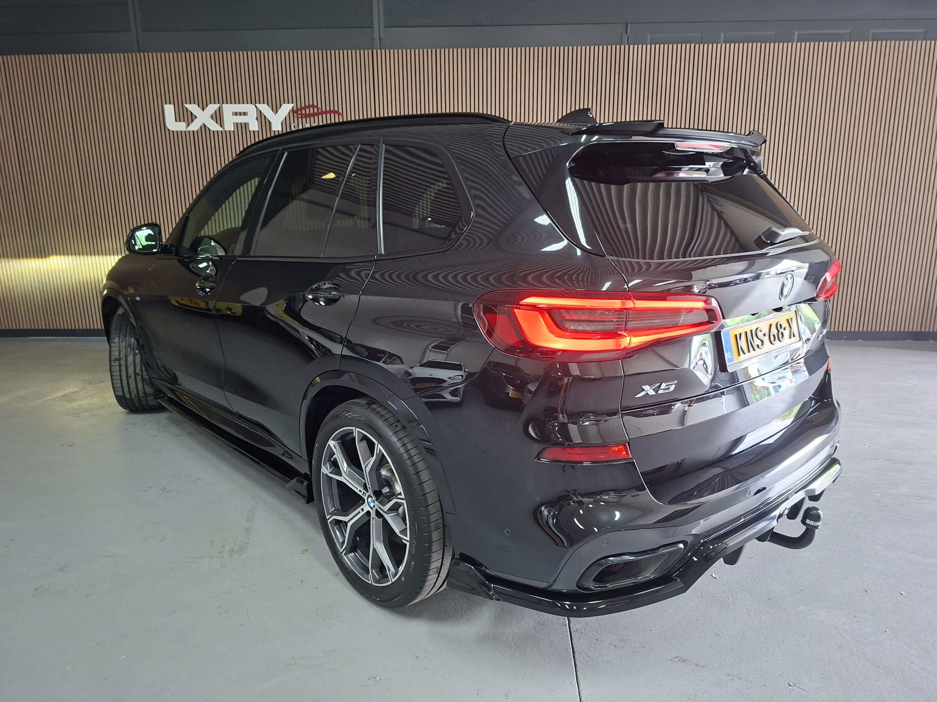 Foto van BMW X5 Xdrive45e