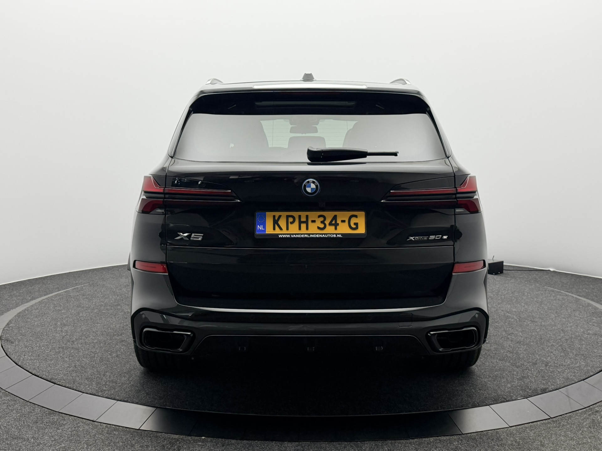 Foto van BMW X5 Xdrive50e