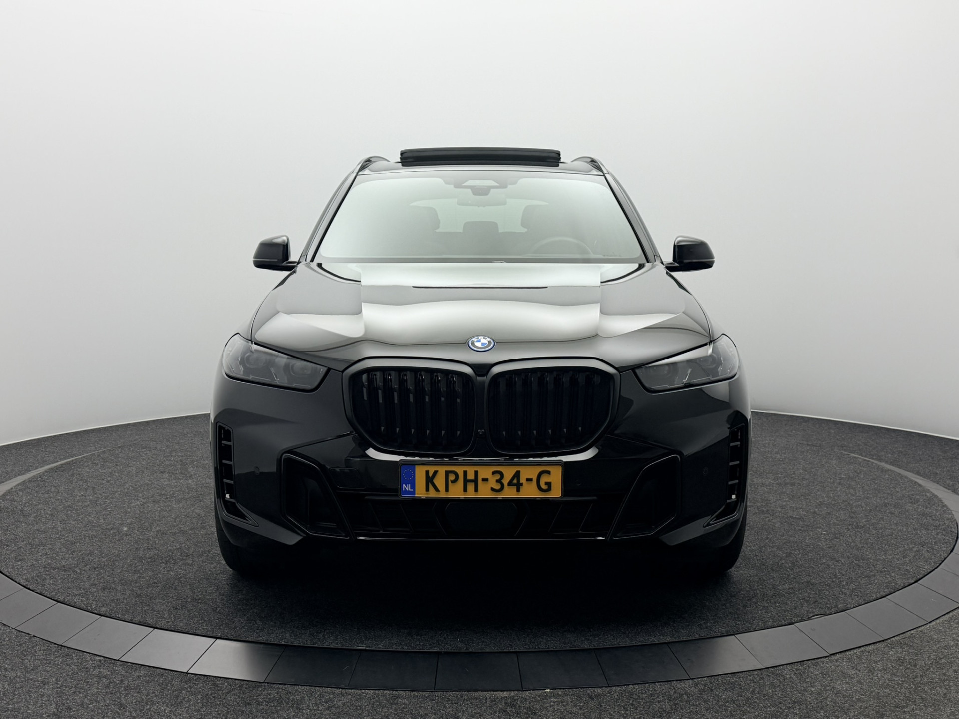 Foto van BMW X5 Xdrive50e