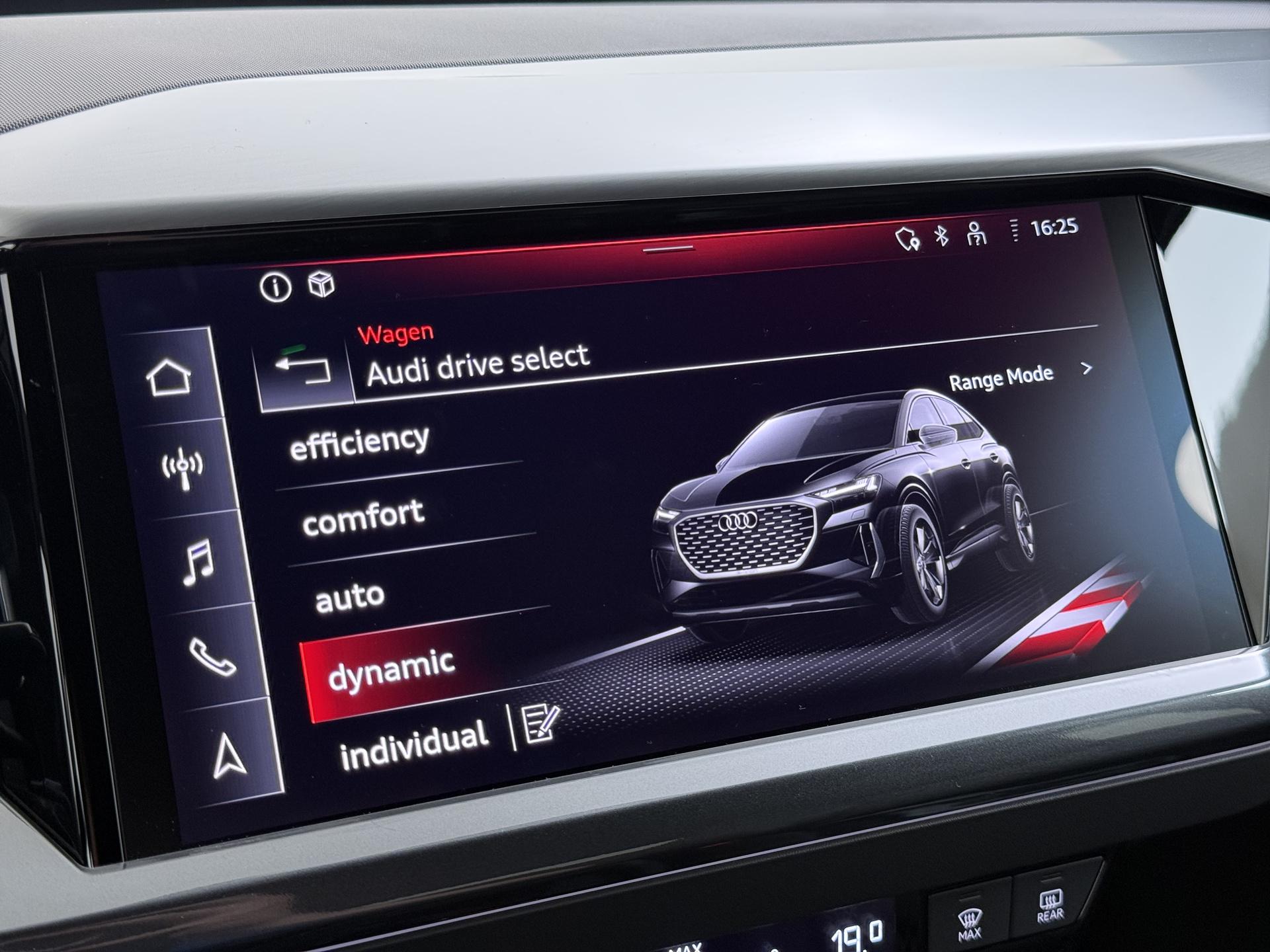 Foto van Audi Q4 Sportback E-tron