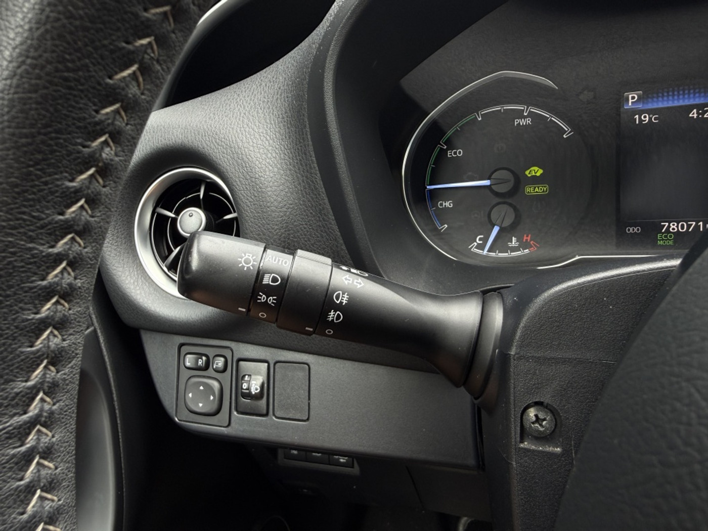 Foto van Toyota Toyota Yaris Hybrid