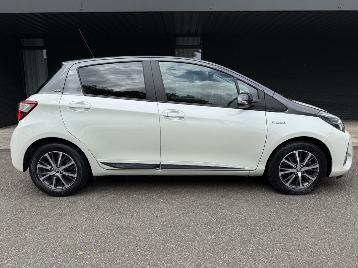 Foto van Toyota Toyota Yaris Hybrid