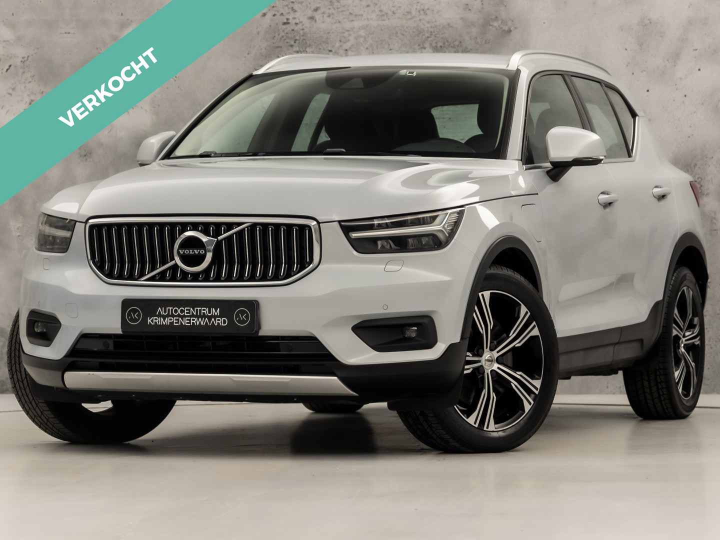 Volvo XC40 1.5 T4 Recharge Inscription Expression 2021 - voorkant