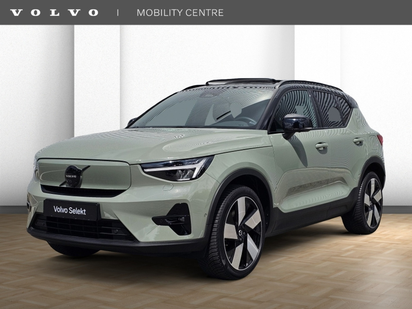 Volvo XC40 Recharge Pro | Trekhaak | Panoramadak | 360° Camera | 2023 - voorkant
