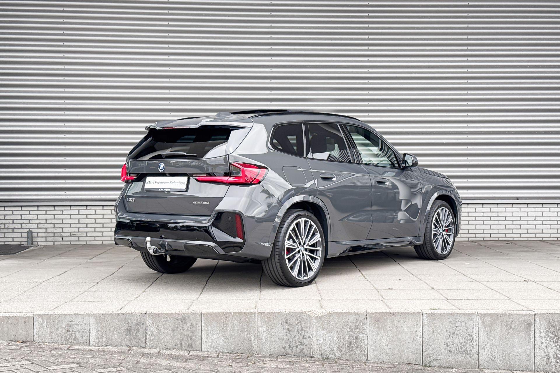 Foto van BMW Ix1 Edrive20