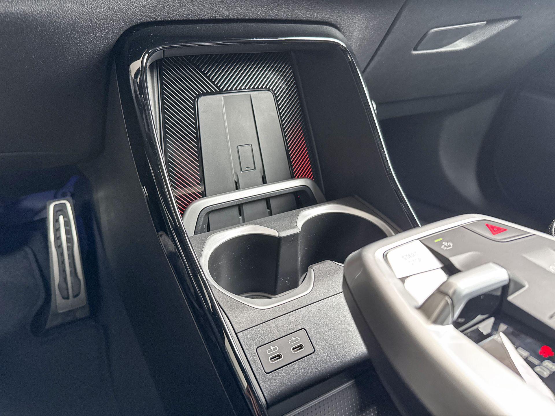 Foto van BMW Ix1 Edrive20