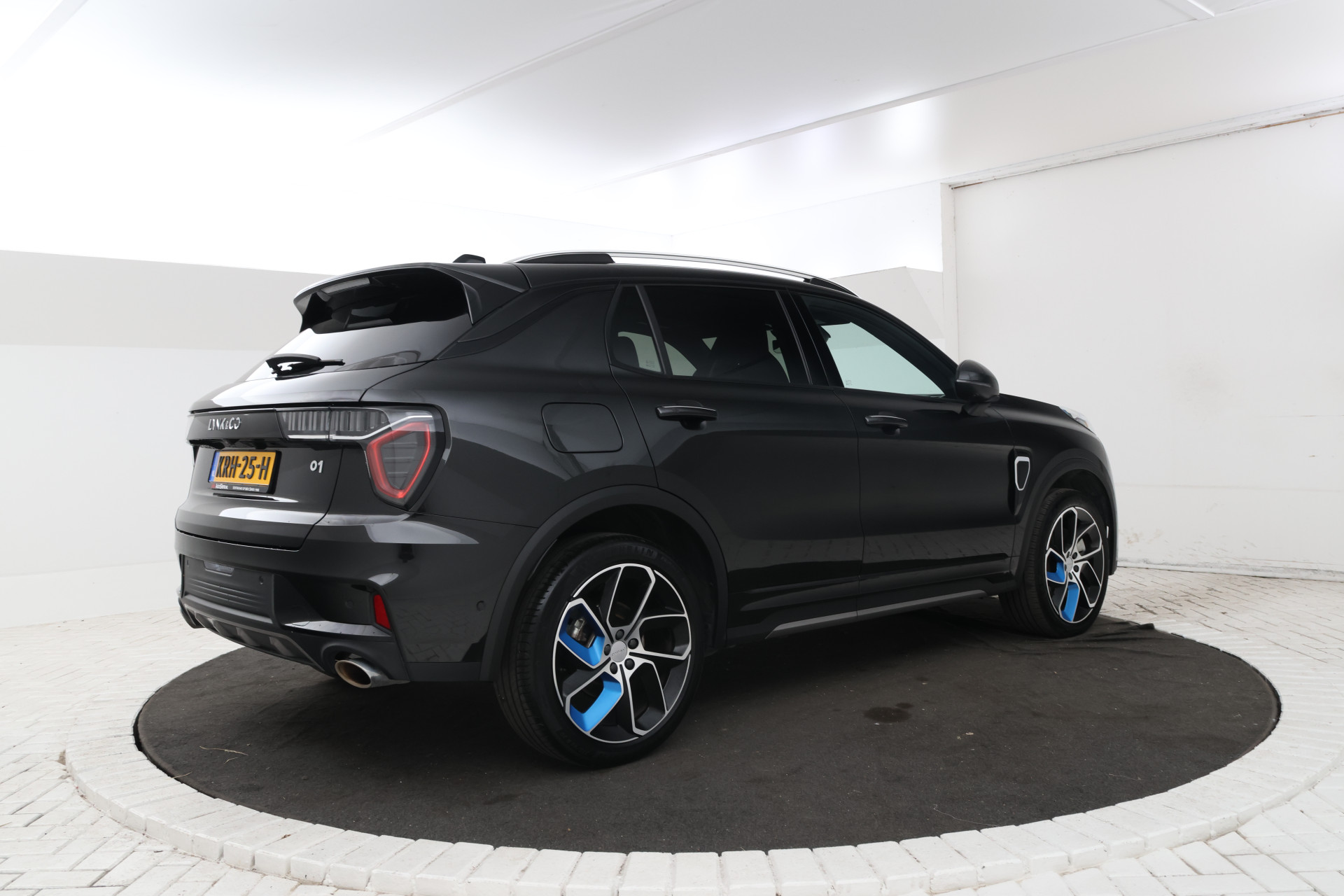 Foto van LYNK & Co 01