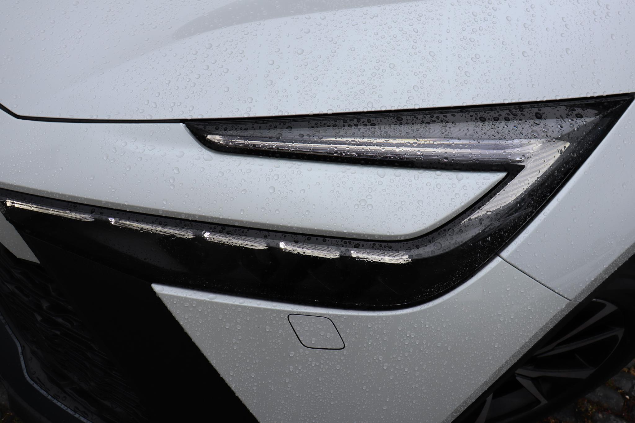Foto van Toyota C-hr