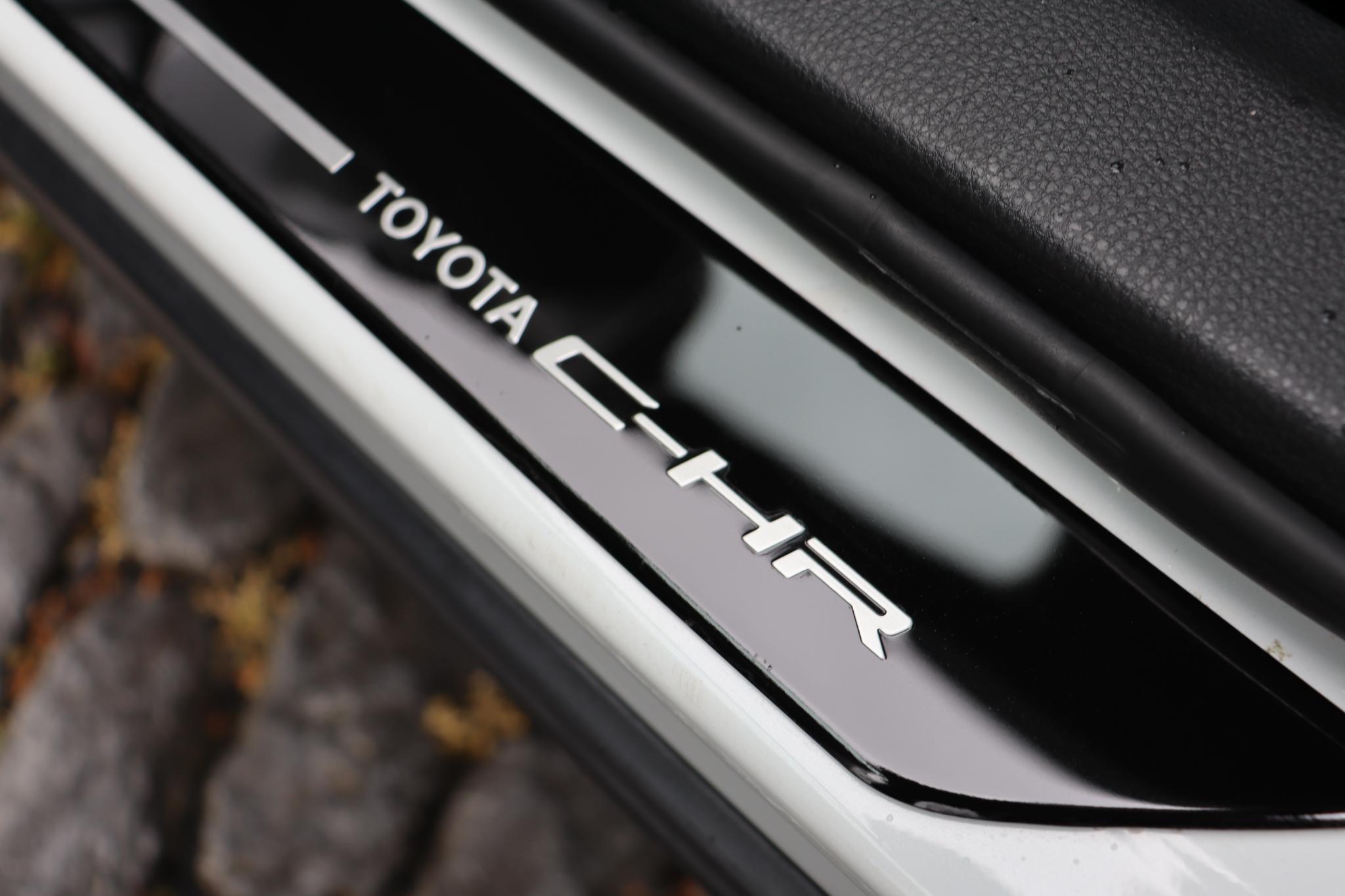 Foto van Toyota C-hr