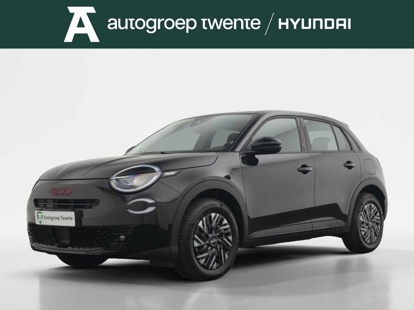 Fiat 600e RED 54 kWh | All season | Carplay navigatie | Cruise control 2024 - voorkant