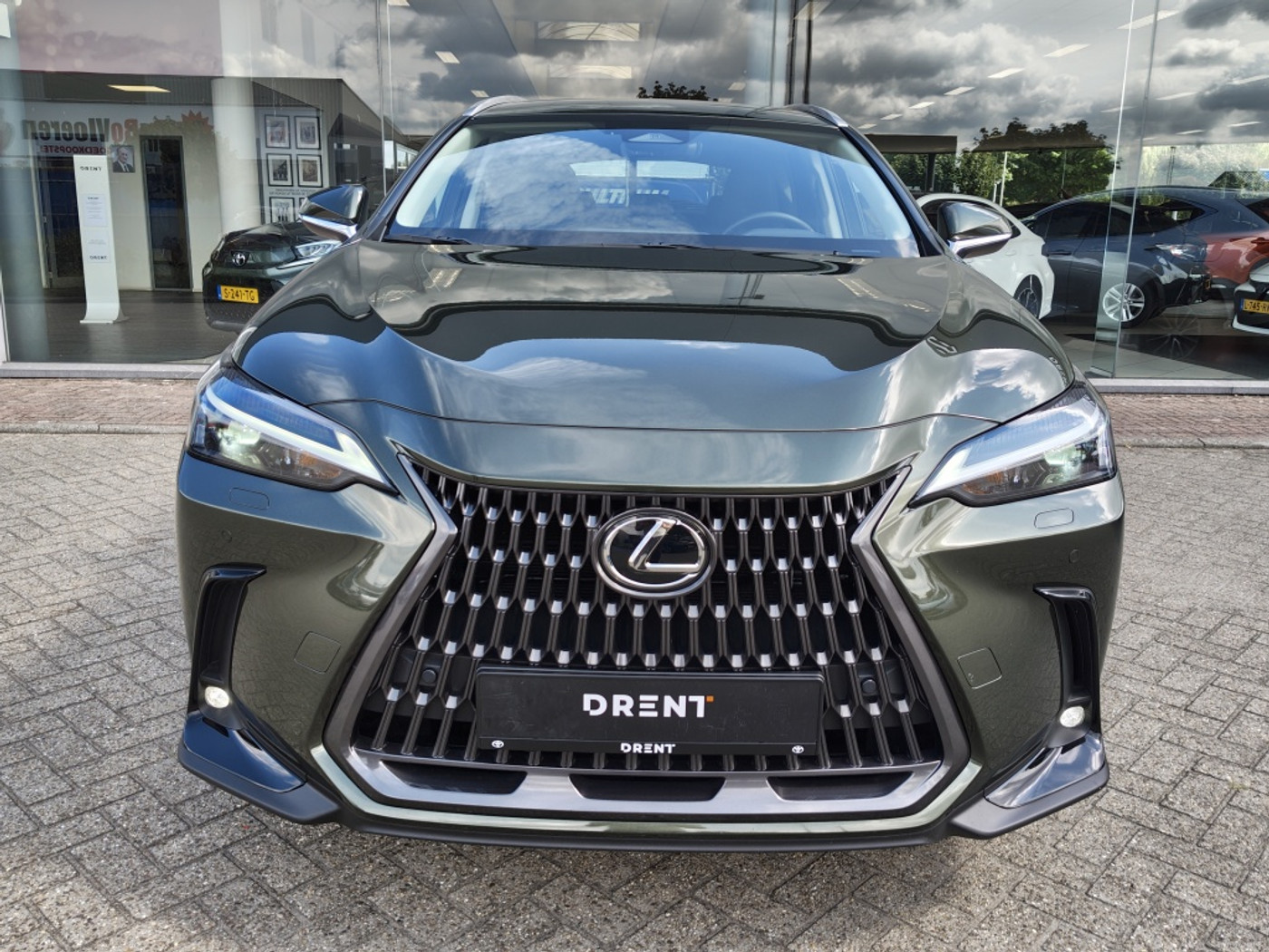 Foto van Lexus NX