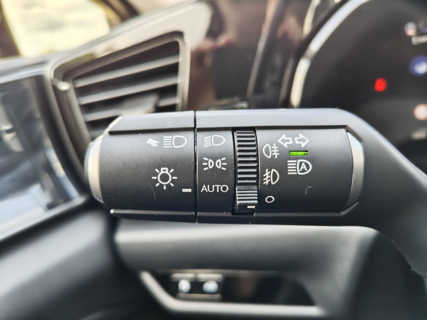 Foto van Lexus NX