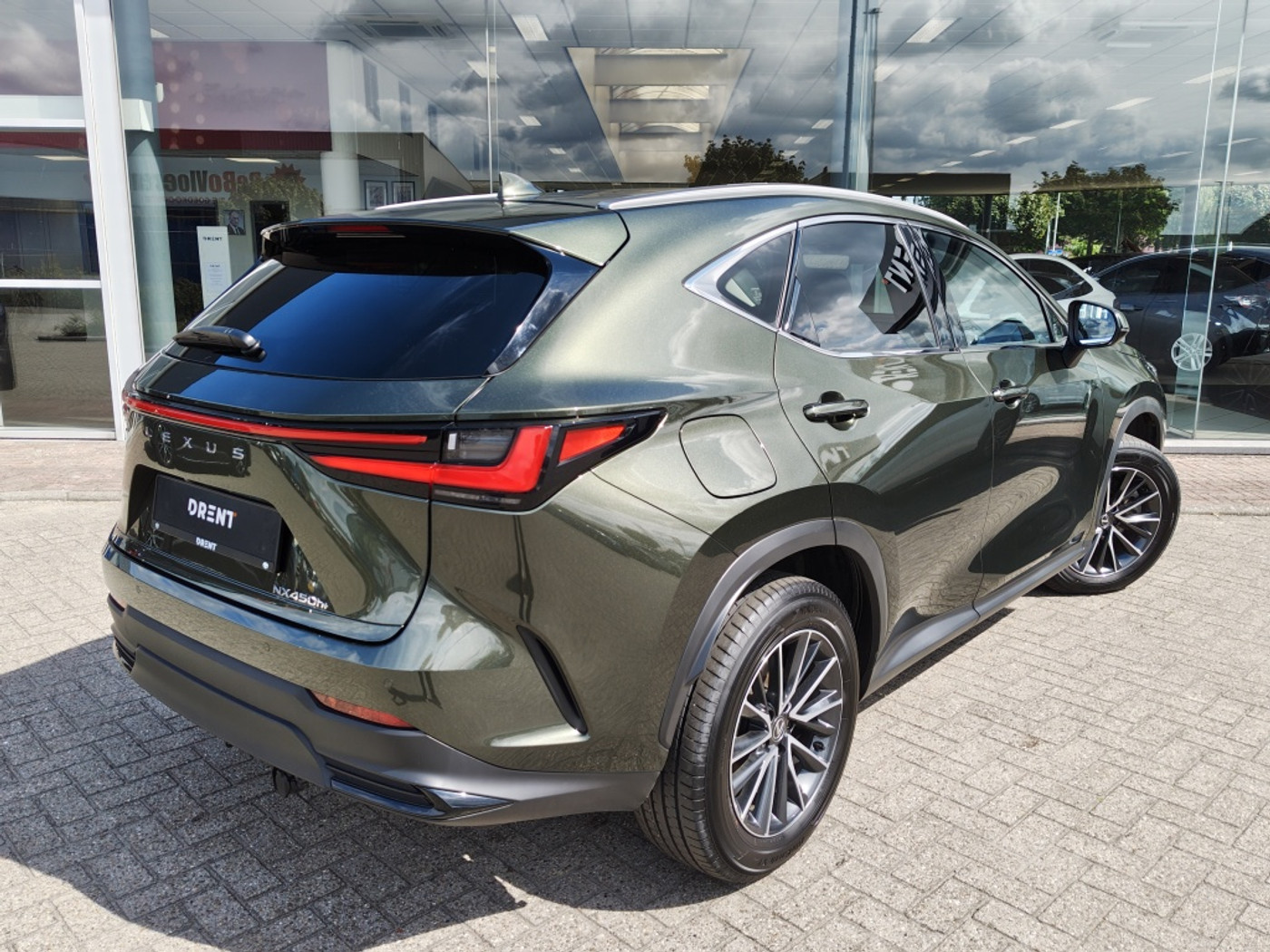Foto van Lexus NX