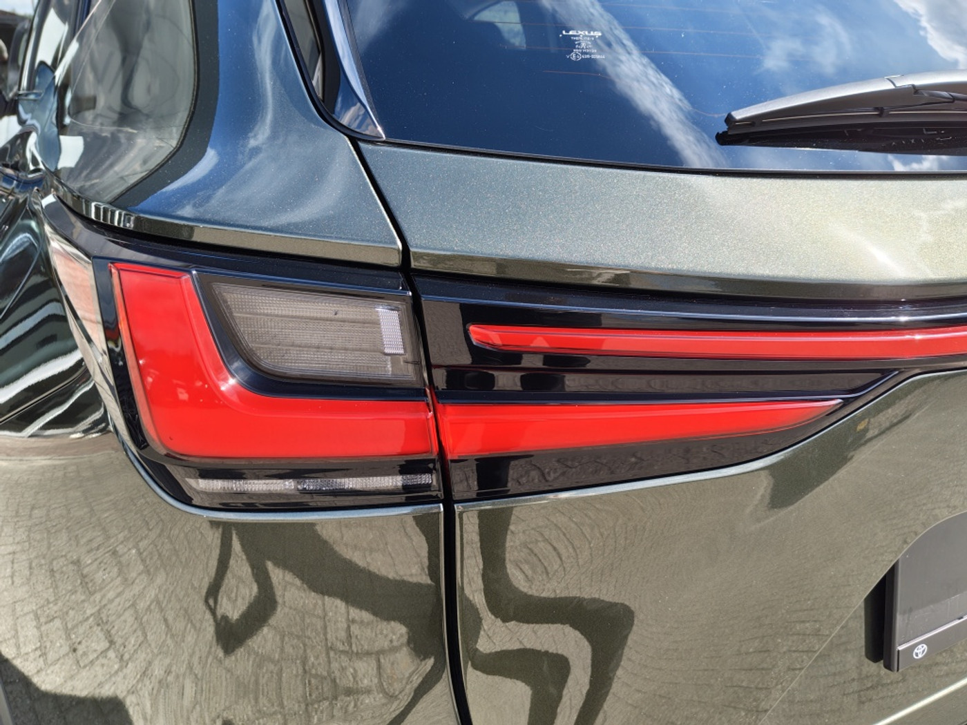 Foto van Lexus NX