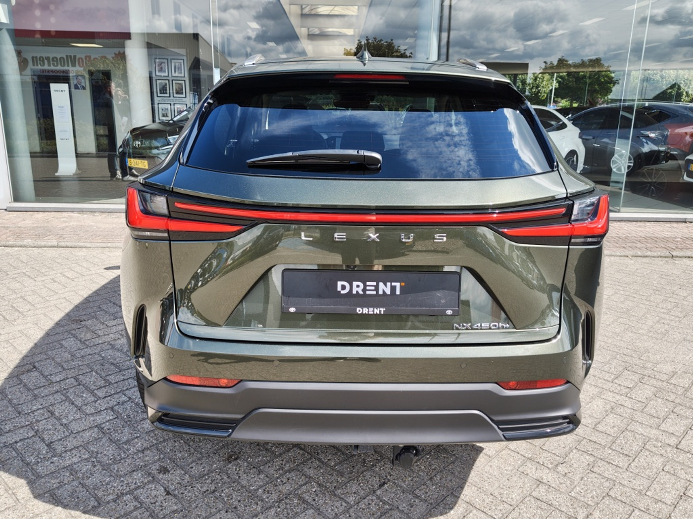 Foto van Lexus NX
