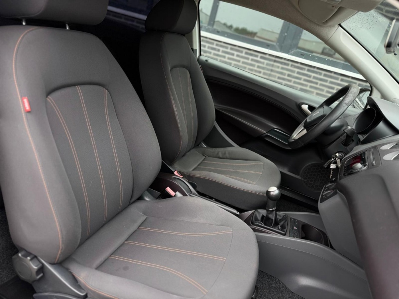Foto van Seat Ibiza SC