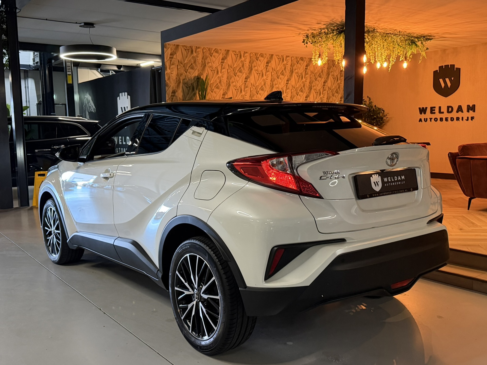Foto van Toyota Toyota C-hr