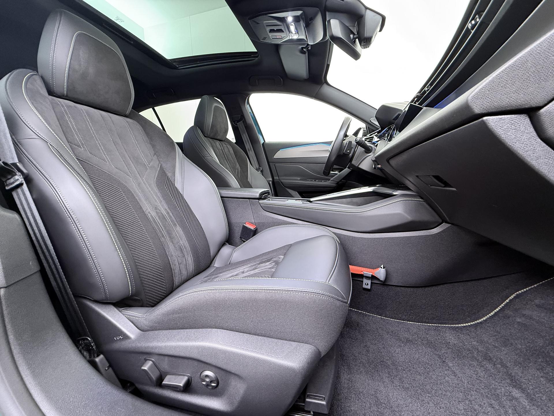 Foto van Peugeot 408