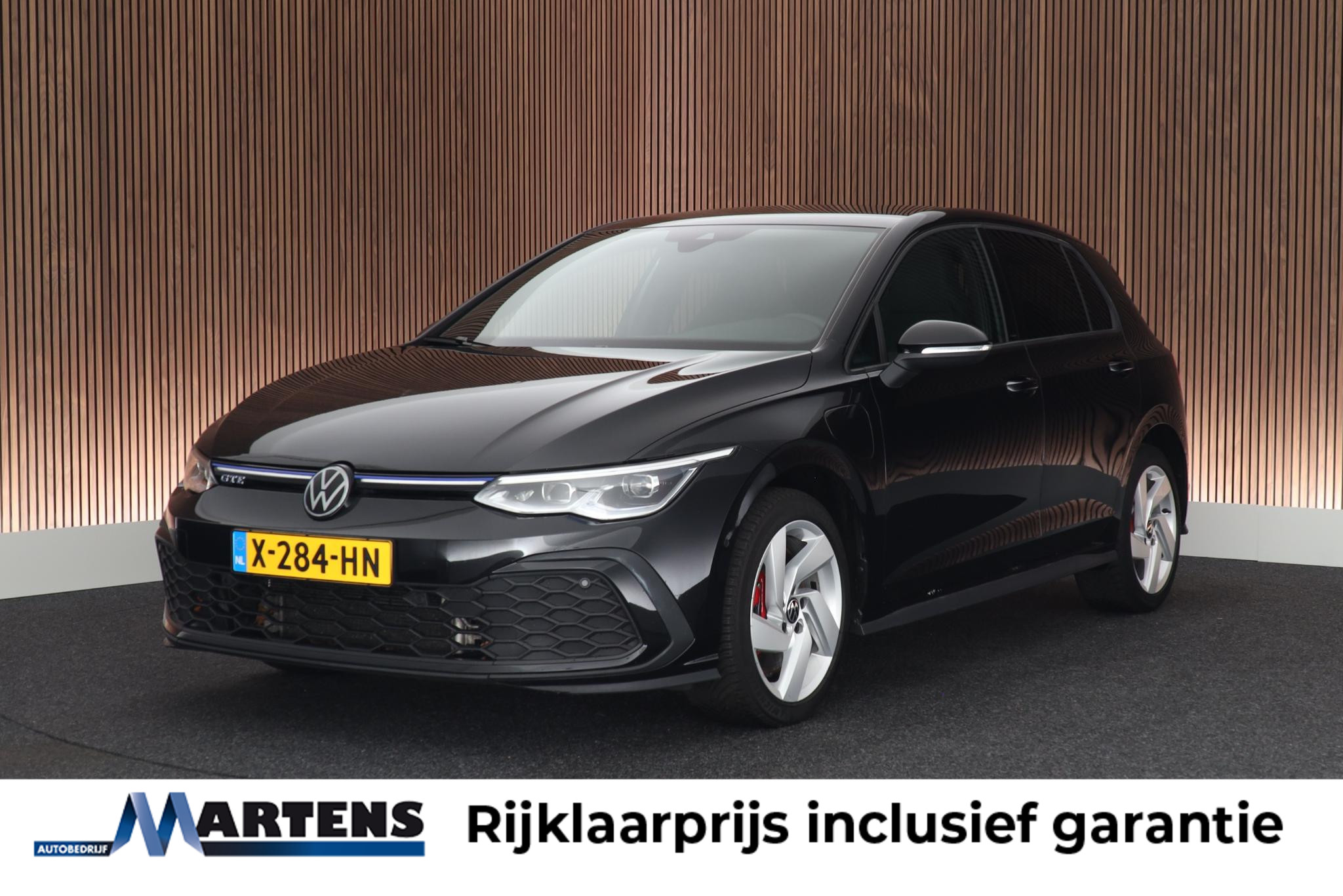 Volkswagen Golf GTE 1.4 eHybrid 245pk GTE 2023 - voorkant